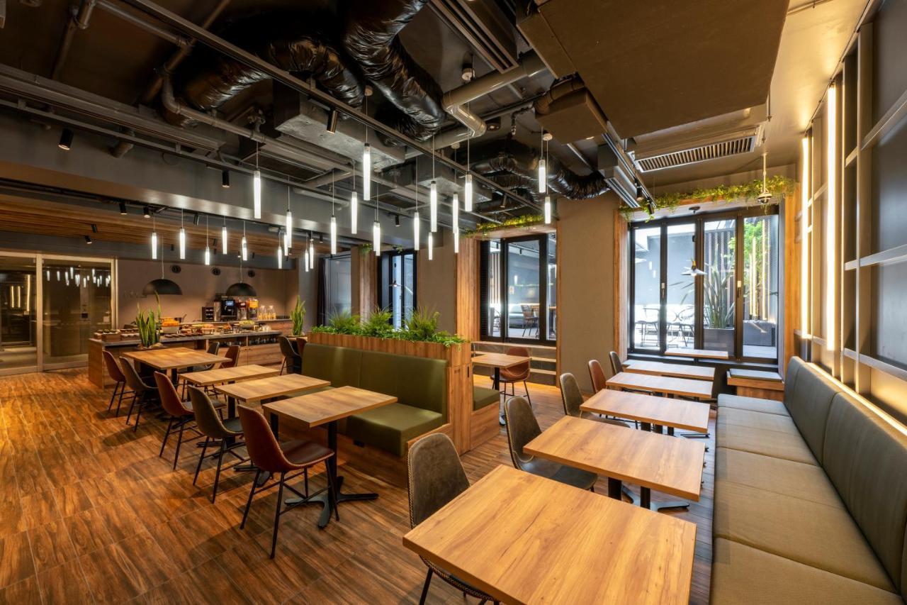 Amanek Shinjuku Kabukicho โตเกียว